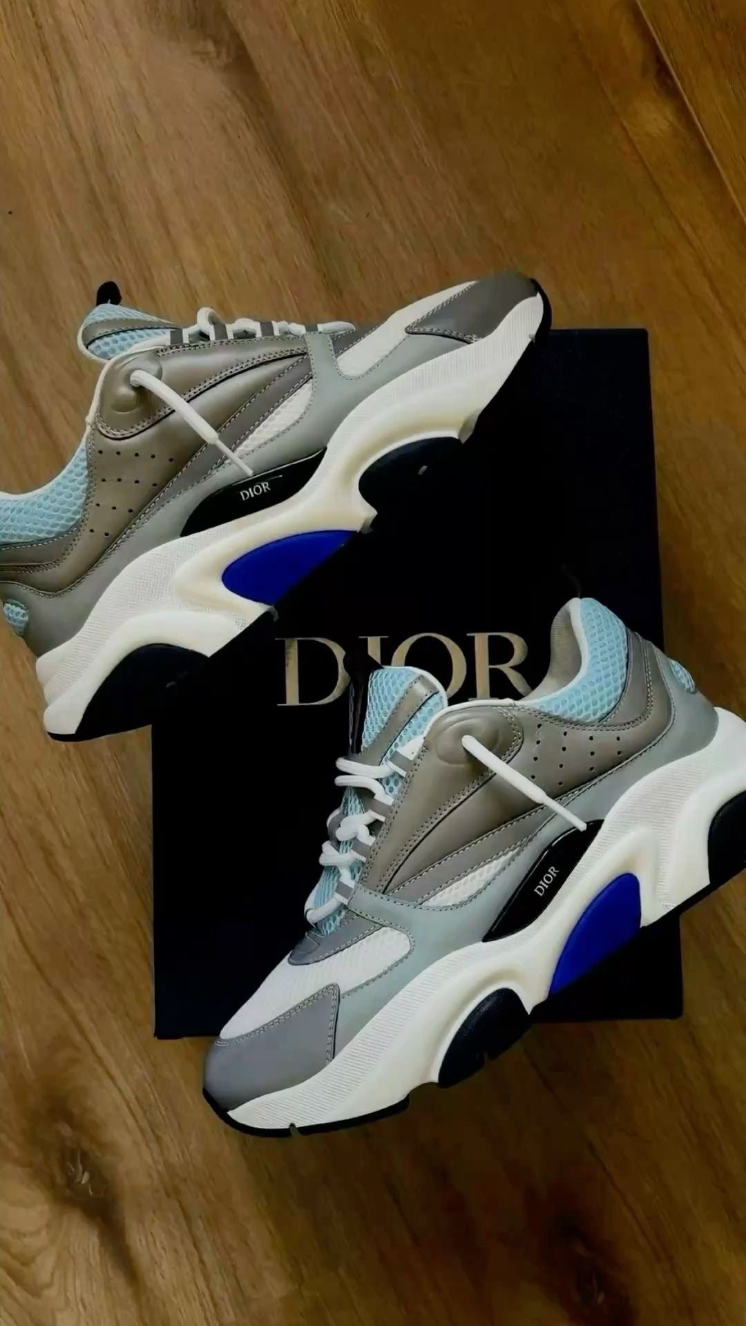 Dior